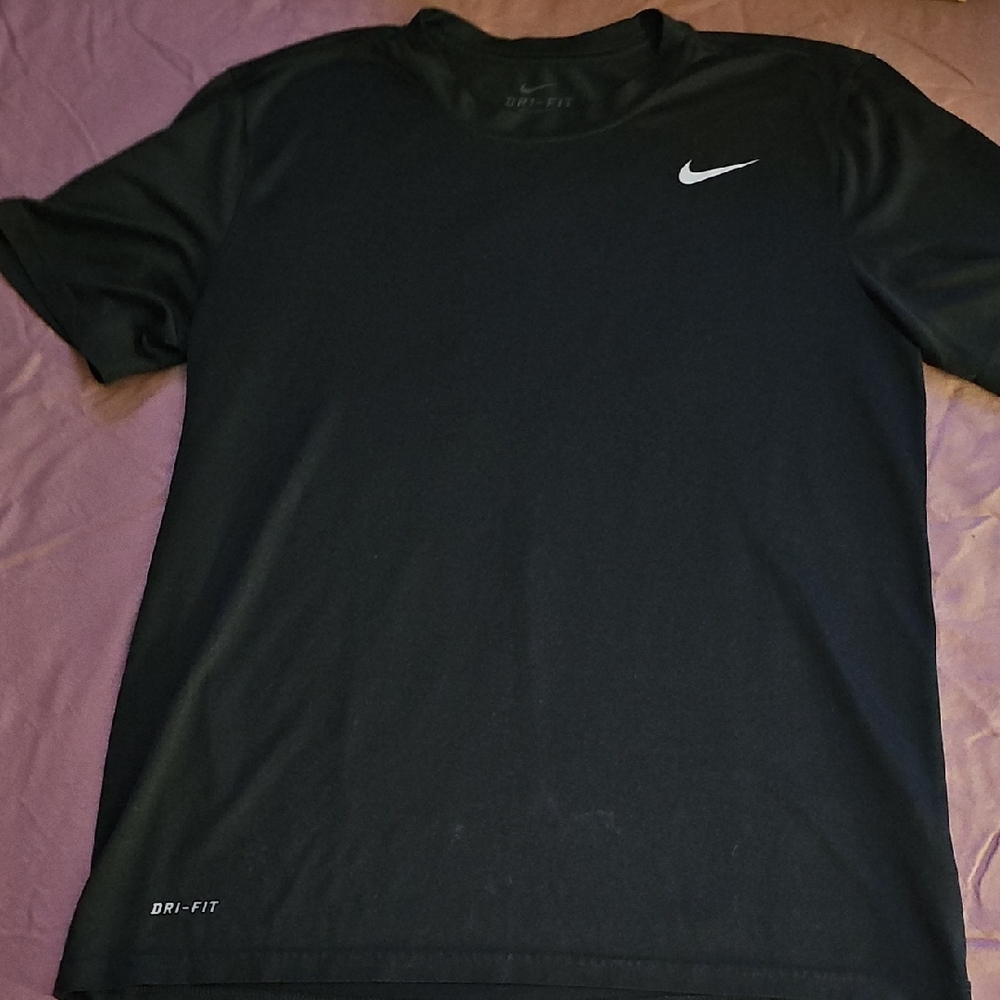 Nike Men's Black Dri-FIT Shirt